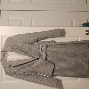 Womens 2 PC skirt suit